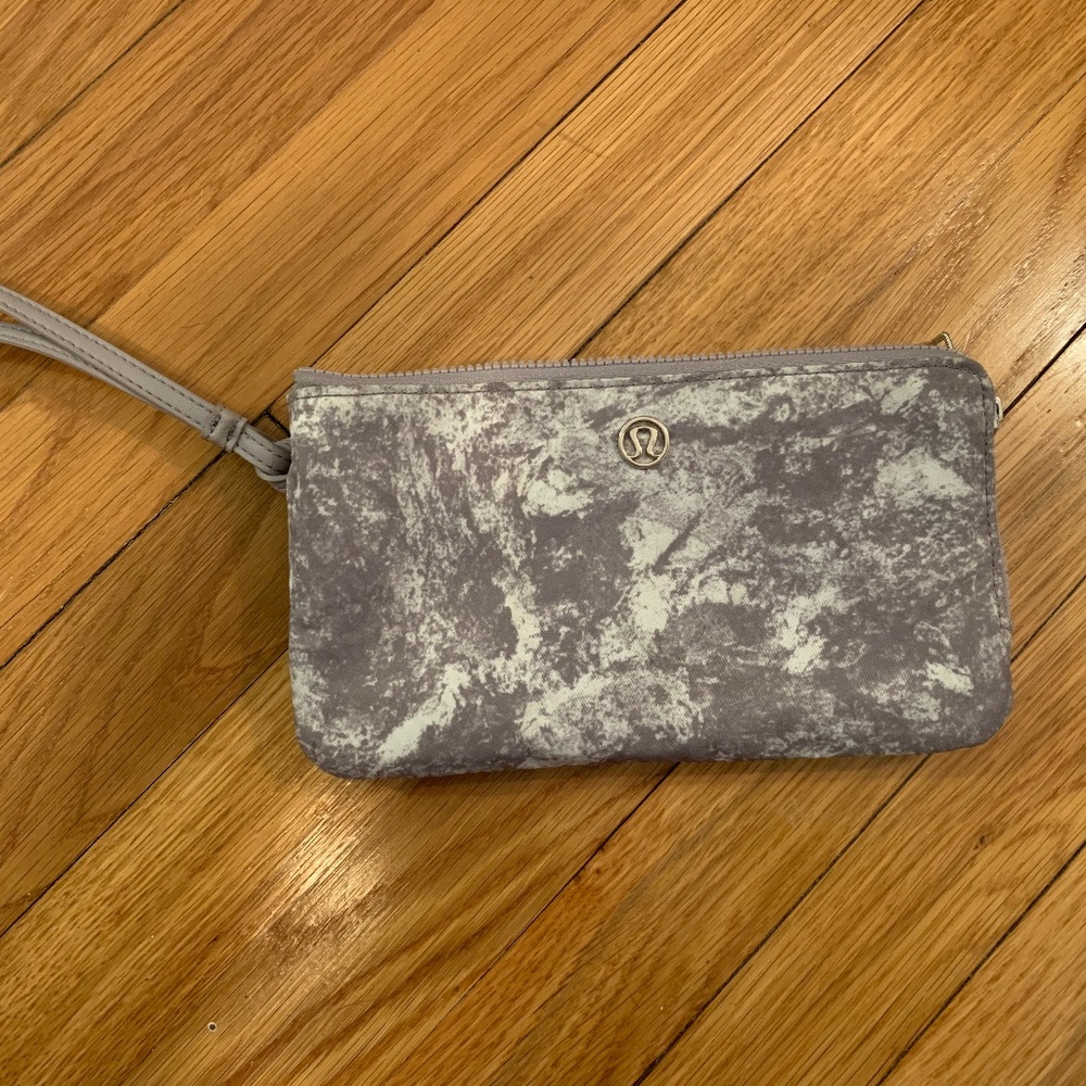 Lululemon Double Up Pouch in Washed Marble